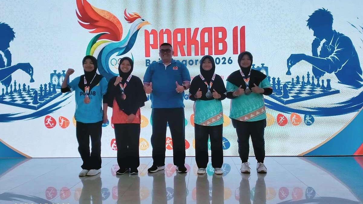 Siswa MTs Muga Sumberrejo Borong Emas di Catur Porkab II tahun 2026
