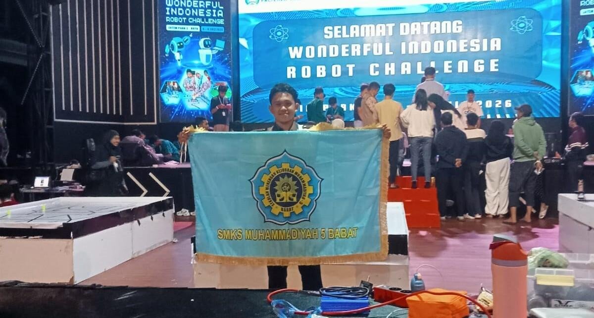 Borong Dua Piala di WIRC 2026, Tim Robotik SMK Muhammadiyah 5 Babat Harumkan Nama Lamongan