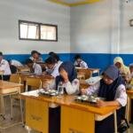 Hari Pertama Fortasi di SMKS Muhammadiyah 4 Glenmore, Siswa Baru Disambut Makan Bergizi Gratis