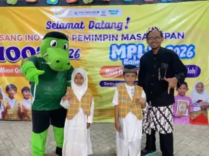 Maskot Jojo dan Jajan Tradisional Rangin Warnai Hari Pertama Sekolah Inovatif Jagir