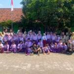 Mahasiswa KKN Umsura Edukasi PHBS dan Pemilahan Sampah di SDN 1 Dungus Kediri