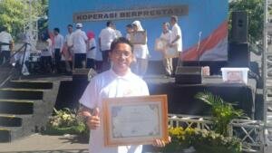 Koperasi Syariah Umsura Raih Penghargaan Koperasi Berprestasi dari Wali Kota Surabaya