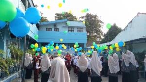 Ratusan Balon Mengangkasa, Awali Langkah 134 Murid Baru SD Muhammadiyah 2 Bojonegoro
