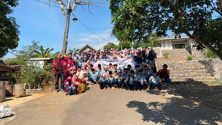 Mahasiswa KKN Umsura Edukasi Santri tentang Bahaya Pernikahan Dini dan Pentingnya Kesehatan Mental