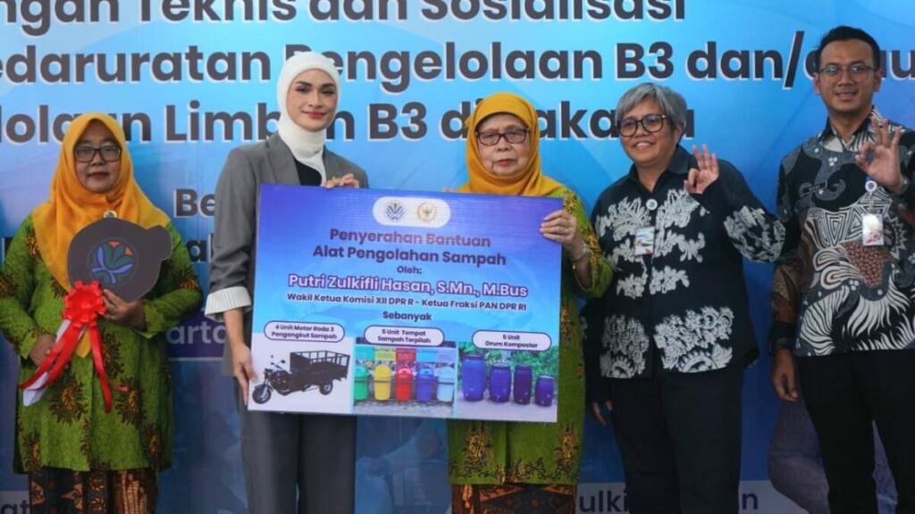 Hadapi Darurat Sampah, PP Aisyiyah Gandeng KLH Perkuat Pengelolaan Limbah B3