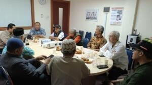 PCM Semampir dan Lazismu Berkolaborasi Perbaiki Rumah Kader Tapak Suci