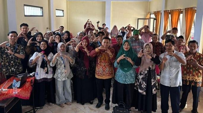 KKN Kelompok 21 Umsura Paparkan Program Kerja di Desa Kemiri Kediri