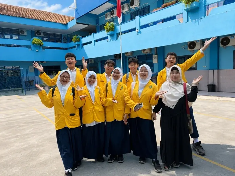 IPM SMP Muhammadiyah 15 Boarding School Surabaya Hadiri Festival Riset dan Inovasi Kota Surabaya