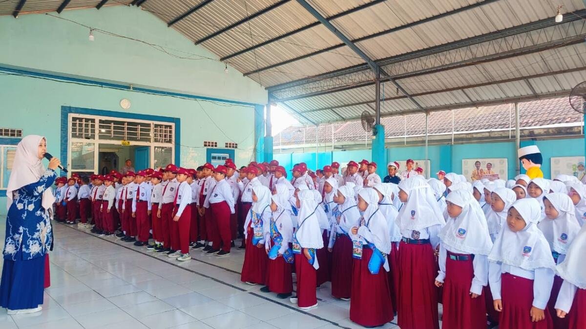 MPLS Ramah SD Muhammadiyah Plus Tamsis Ajak Siswa Kenali Lingkungan Sekolah Kompetitif