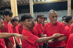 Usia 57 Tahun Tidak Surutkan Semangat R. Bambang Sulistio Ikuti Diklatsar KOKAM 2026