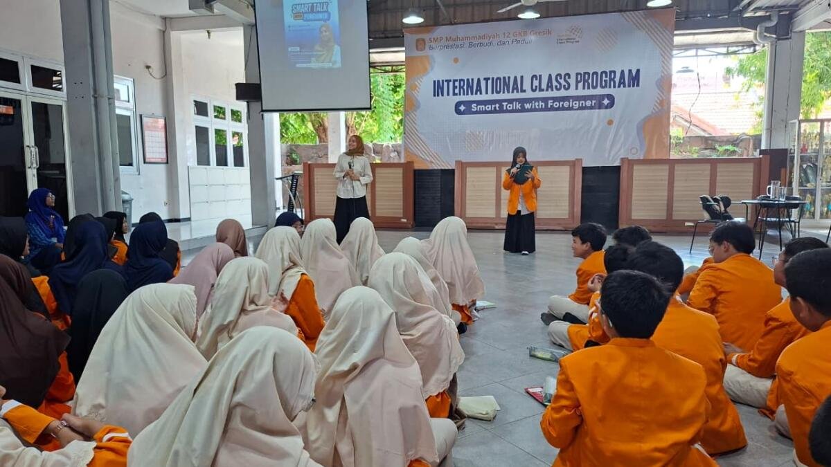 Smart Talk with Foreigner Ajak Siswa Spemdalas Menjelajah London Bersama Mahasiswi UCL