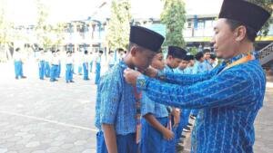 MTs Mudahlan Kukuhkan Siswa Baru Lewat Prosesi Penyematan Atribut Matamuda 2026