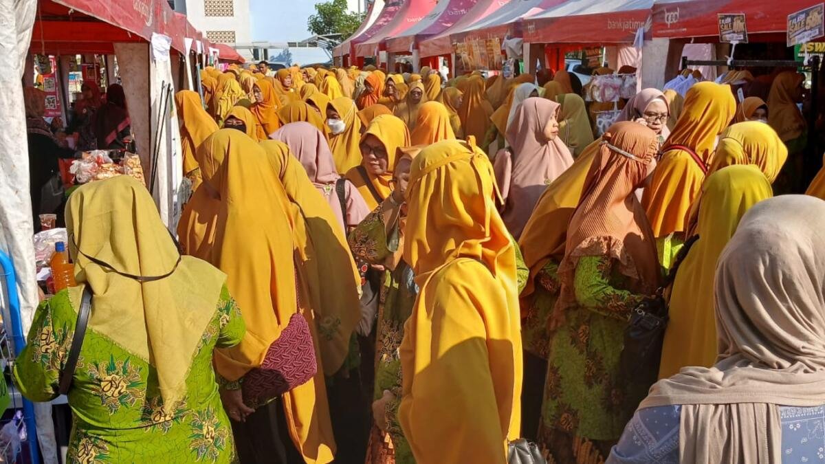 Semangat UMKM Perempuan Warnai Milad ke-109 Aisyiyah, Bazar ISWARA Diserbu Ribuan Pengunjung