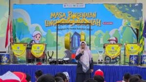 Basmallah dan Dentang Gong Awali MPLS SD MuhlaS, Siapkan