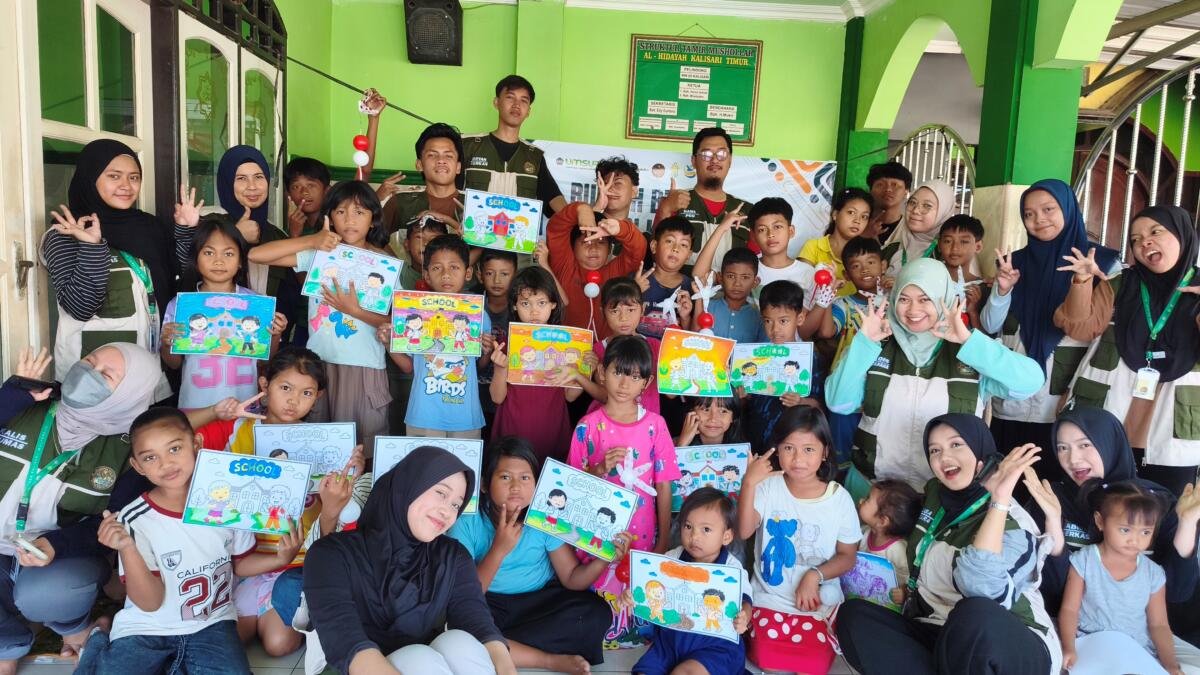 KKN 33 Umsura Edukasi Anti-Bullying Lewat Rumah Binaan Psikologi di Kalisari