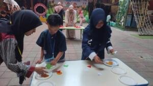 Lewat Lomba Edukatif, Sekolah Kreatif Baratajaya Petakan Kemampuan Motorik Murid Baru