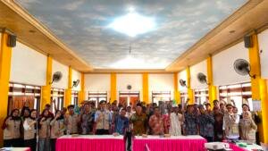 Mahasiswa KKN Umsura Luncurkan Akuaponik Berbasis IoT untuk Dukung Ketahanan Pangan dan UMKM Desa Dungus
