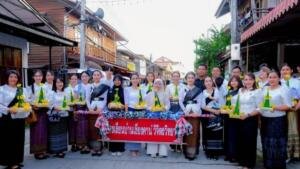 Mahasiswi Umsura Teliti Tradisi Thailand Sambil Kenalkan Budaya Indonesia saat Magang Internasional