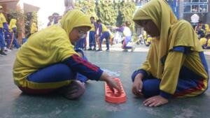 Marwa SD Muhammadiyah 3 Ikrom Wage Kenalkan Permainan Tradisional kepada Siswa