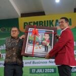 Mentan Andi Amran Sulaiman Bedah Mental Bisnis Mahasiswa di UMM: “Guru Terbaikmu adalah Rugi”