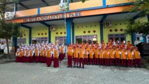 MI Muhammadiyah 1 Pare Lantik 90 Pengurus IPM Kids Periode 2026–2027