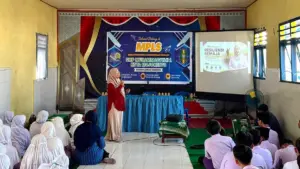 MPLS SMP Muhammadiyah 1 Kota Mojokerto Bekali Siswa Jadi Remaja Tangguh