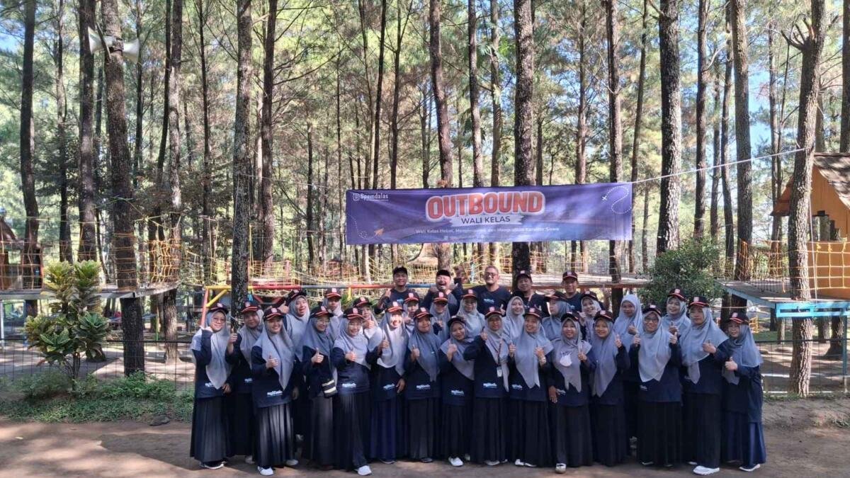 Outbound Wali Kelas Spemdalas: Satu Frekuensi, Satu Tujuan untuk Pendidikan Karakter Siswa
