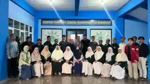 PCIM Turki dan Yayasan Yedi Hilal Kunjungi PCM Kenjeran, Pelajari Sejarah dan Kiprah Muhammadiyah