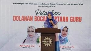 Peringati Hari Anak Nasional, 100 Guru KB-TK Aisyiyah Gresik Ikuti Pelatihan Cipta Dolanan Bocah