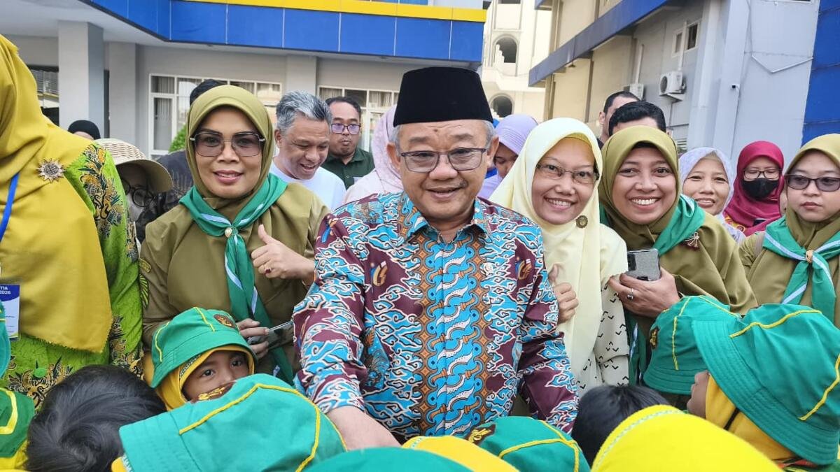 Puncak Hari Anak Nasional 2026 di Umsida, 500 Anak TK Aisyiyah Sambut Mendikdasmen Abdul Mu’ti