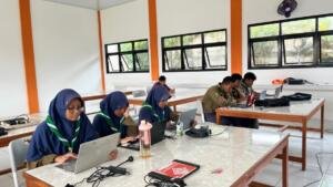 Empat Tahun Beruntun, At-Tajdid Muhammadiyah Blora Pertahankan Tradisi Juara Olimpiade Bahasa Arab