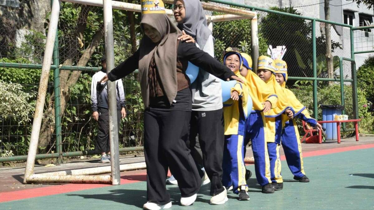 SD Muhammadiyah 24 Surabaya Perkuat Ikatan Orang Tua dan Anak lewat Agenda “Big Day” 