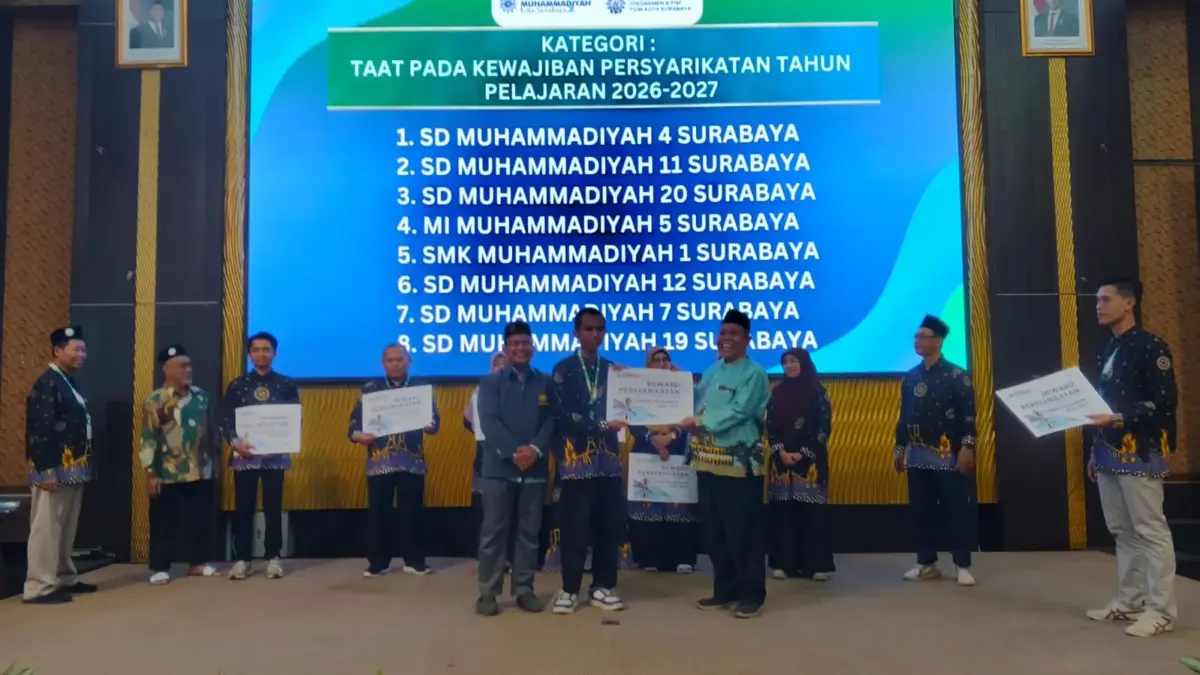 SD Muhammadiyah 7 Surabaya Raih Penghargaan PDM atas Kontribusi Dakwah