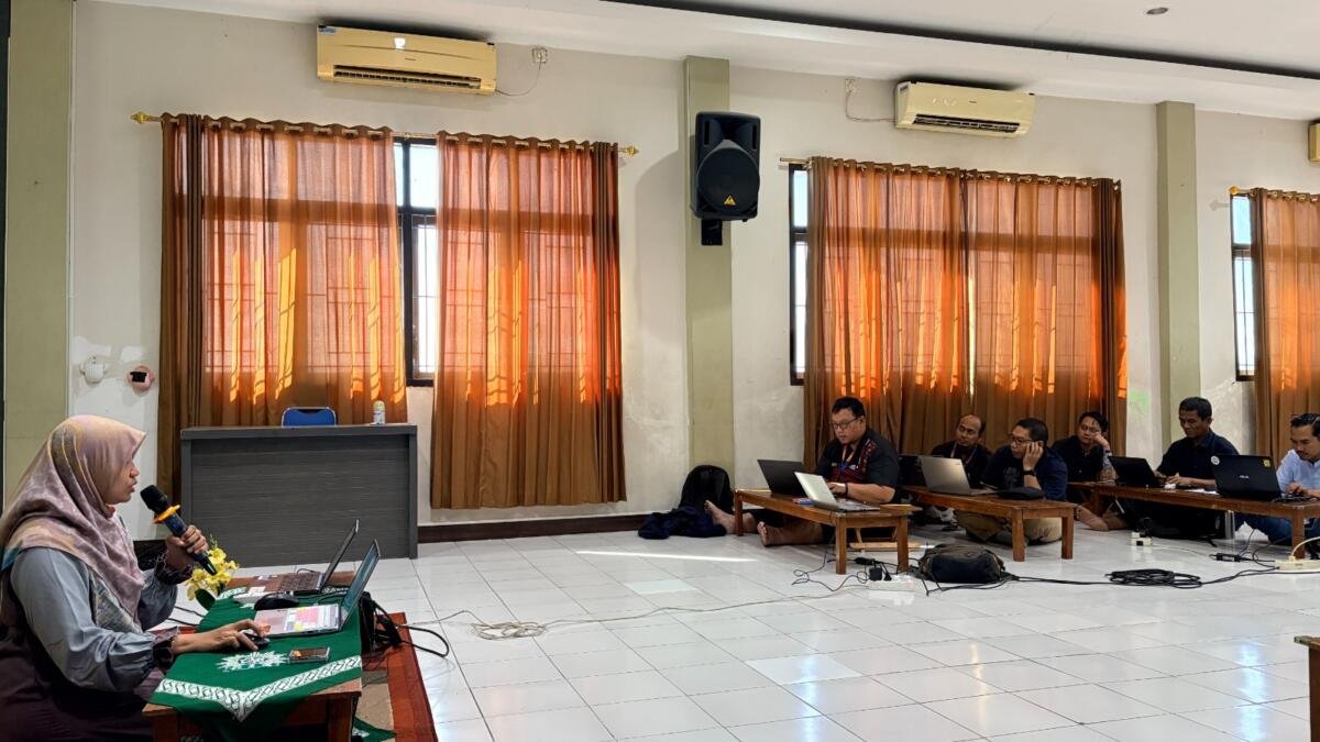 SD Muhammadiyah Manyar Gelar Workshop Penyusunan Soal TKA