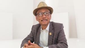 SD Negeri Ditinggalkan Karena Kualitas Menurun: Apa yang Salah?