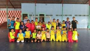 Sparing Futsal Pererat Ukhuwah Pelajar Aisyiyah, SD Inovatif Kedungwaru Taklukkan MI Aisyiyah Ngunut