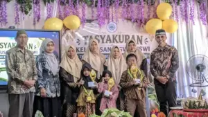 Tasyakuran Kelulusan TK-ABA Kanigoro Perkuat Sinergi Pendidikan Islami