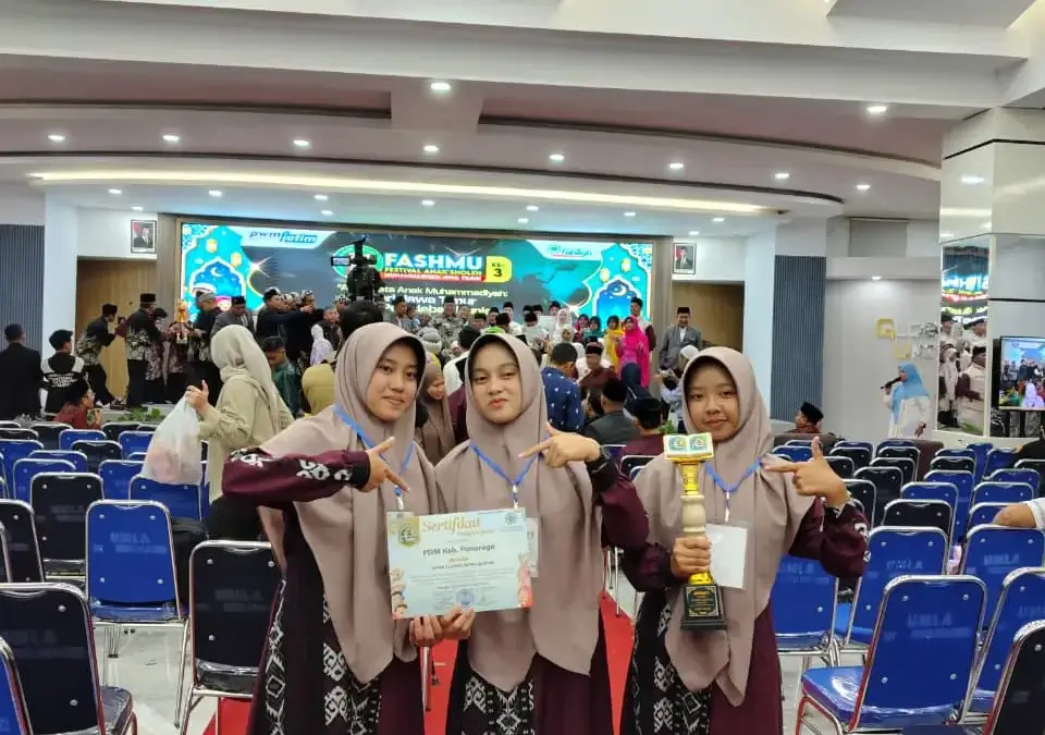 Tim Syarhil Qur’an AQBS Ponorogo Juara 1 Fashmu III PWM Jatim