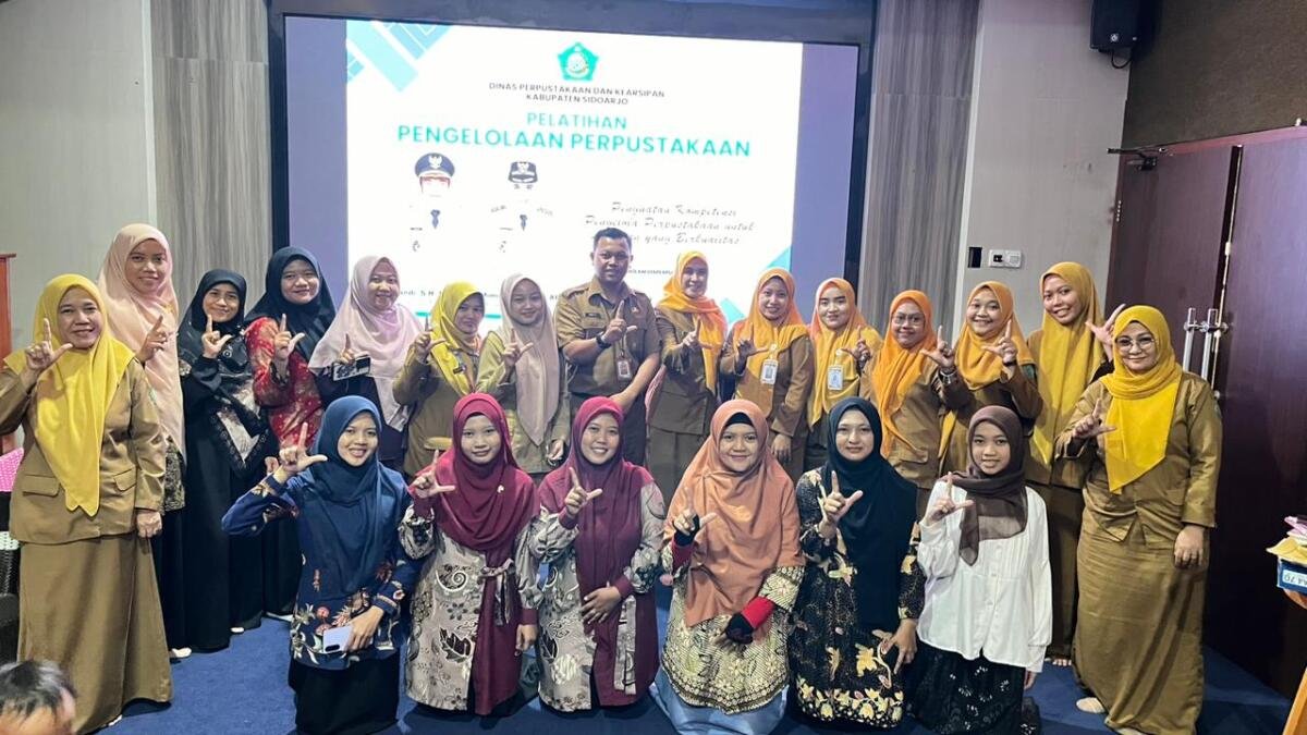Tingkatkan Literasi, SMP Muhammadiyah 9 Boarding School Ikuti Pelatihan Perpustakaan Modern