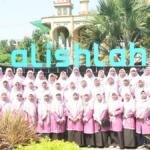 40 Tahun Al-Ishlah, Guru dan Dosen Kompak Foto Bersama Usai Upacara HUT RI