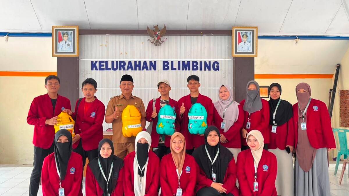 Atasi Keterbatasan Fasilitas, PLP 68 Umsida Sediakan Tempat Sampah Terpilah di Blimbing
