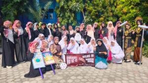 “Bahasa Dunia”, Cara Kelas 8I SMP Muhammadiyah 12 Paciran Rayakan Keberagaman