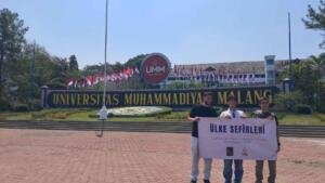 Dari Gado-Gado hingga Beli Peci Muhammadiyah: Ini Kisah Unik 3 Mahasiswa Turki di Smamda