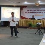 Dari “Kebesaran” Tokoh hingga Periksa AI, Bedah Sejarah Tersembunyi Muhammadiyah Bersama Cak Kholid