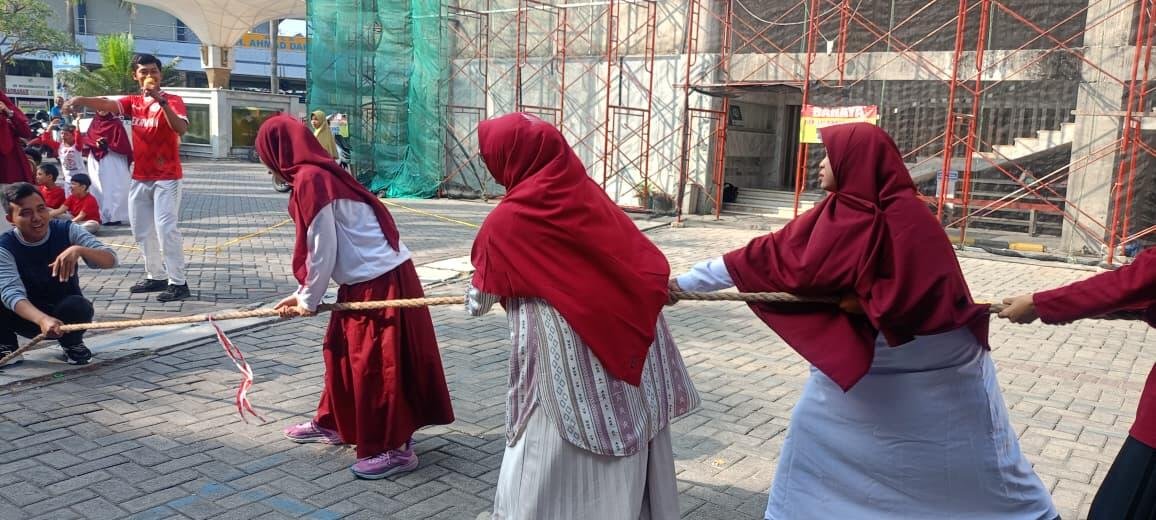 Dari Lomba Kemerdekaan hingga Perpisahan, SD Muhammadiyah 3 ICP Sumberrejo Lepas Guru Tamu Turki