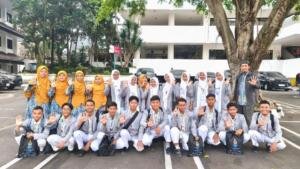 Delegasi MAM 9 Al Mizan Lamongan Raih Tujuh Medali di ME Awards 2026