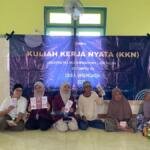 Edukasi Hipertensi, KKN Umla Kelompok 20 Kenalkan Jus TimuNadi kepada Warga Brengkok