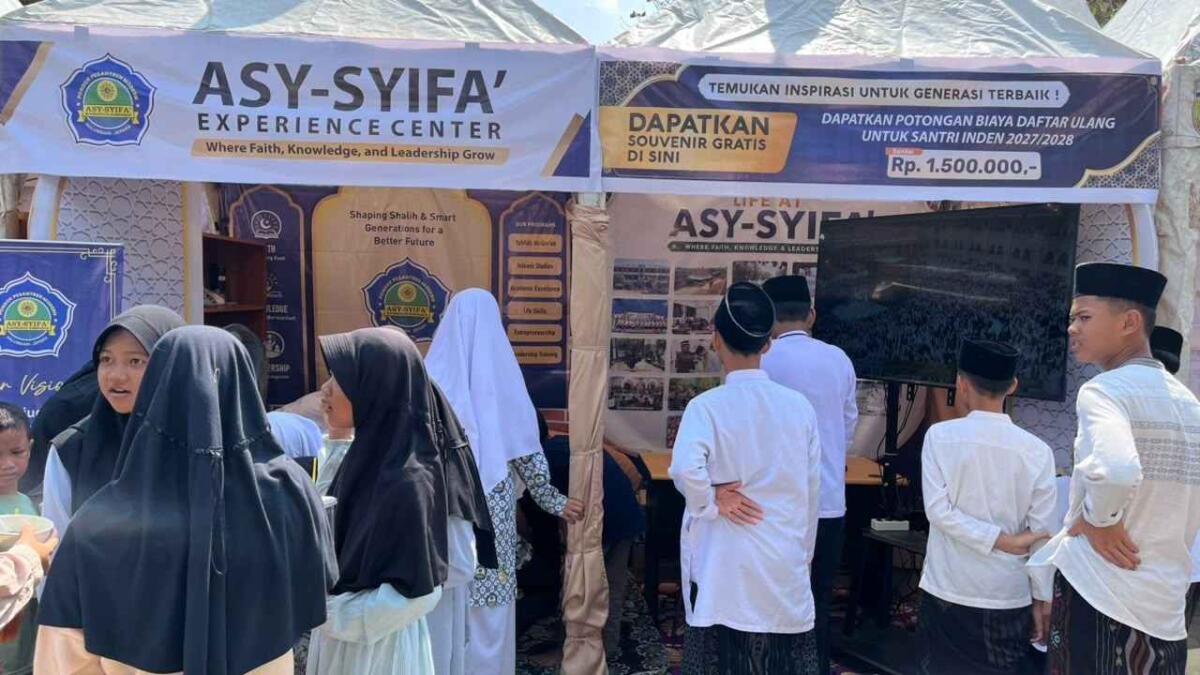 Expo CRM Unggulan Jawa Tengah, Stand Asy-Syifa’ Raih 9 Santri Inden