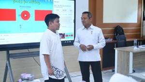 Fajar Riza Ul Haq Dorong Siswa SNT Berani Raih Kampus Terbaik Dunia
