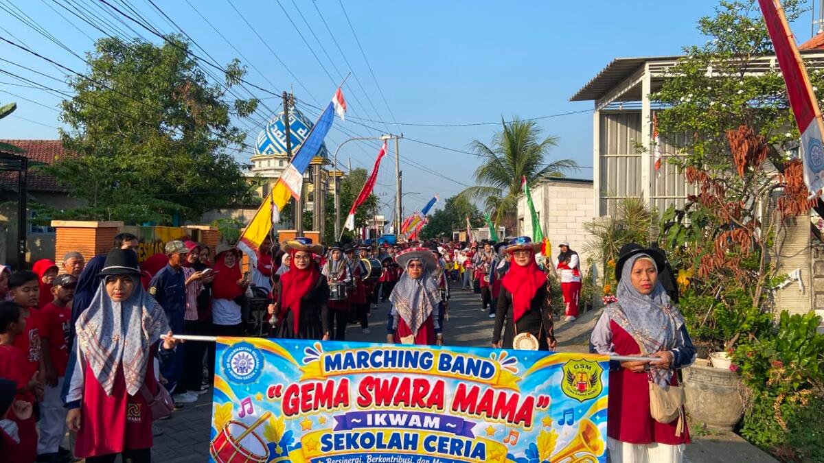 Gema Suara Mama Meriahkan Jalan Sehat Melirang Wetan, Kolaborasi Ikwam dan Guru Sekolah Ceria